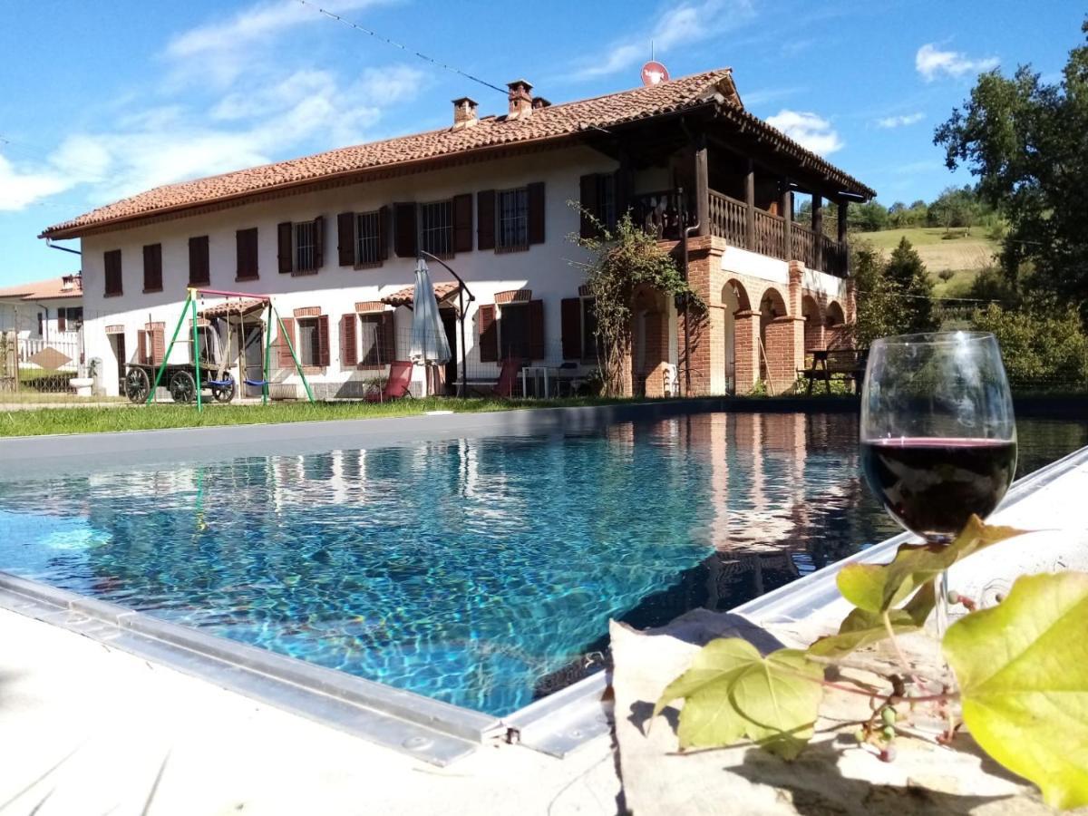 Casa Delle Foglie Sussurranti Villa Asti Exterior photo