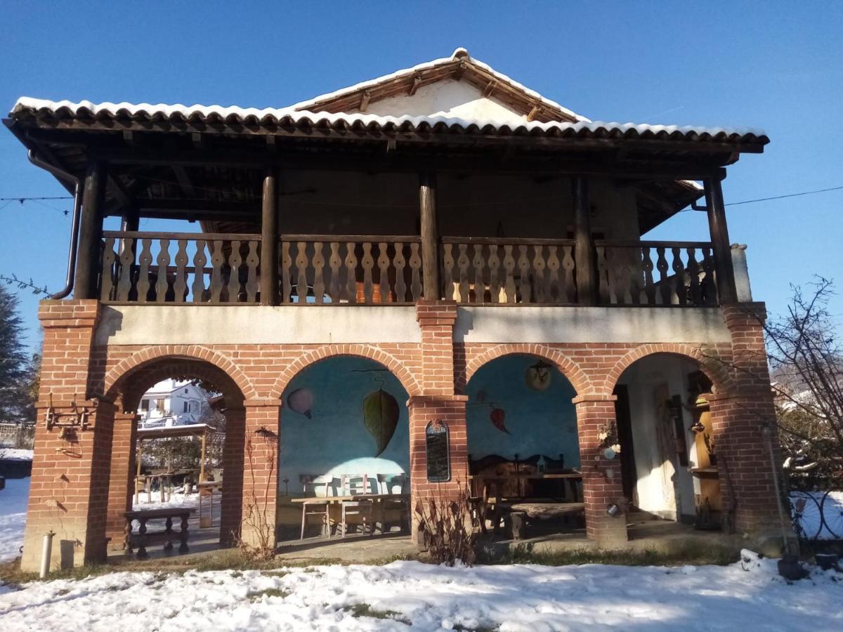 Casa Delle Foglie Sussurranti Villa Asti Exterior photo
